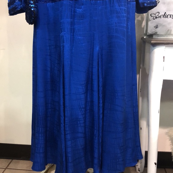 D’ore vintage dress - Picture 3 of 15